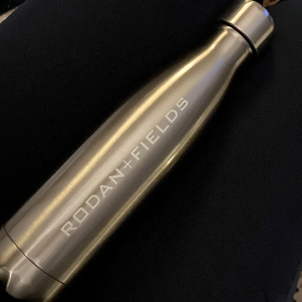 Rodan + Fields Insulated Bottle